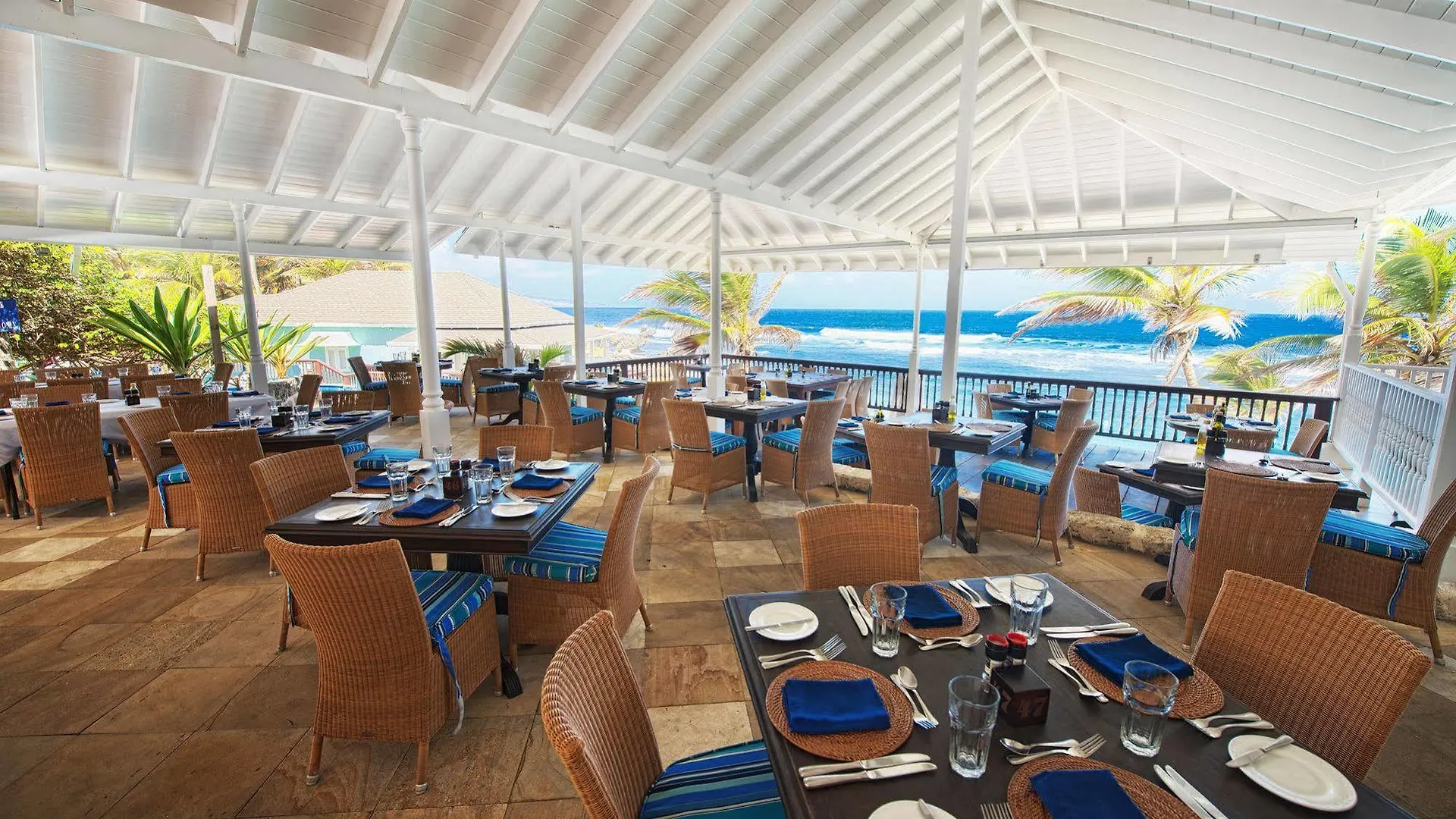 The Atlantis Historic Inn Saint Joseph